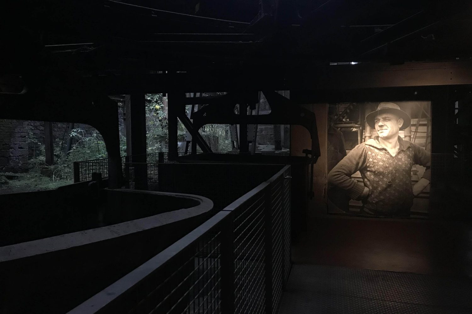 Völklingen Hütte, intérieur, aperçu de la muséographie intégrée au site historique inchangé ! © Marcel Schiess