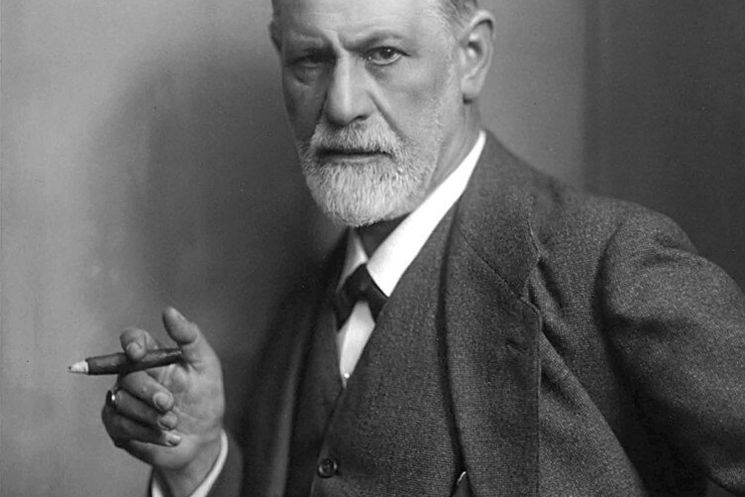 Sigmund Freud, fondateur de la psychanalyse (1856-1939). Photographie : Max Halberstadt.
